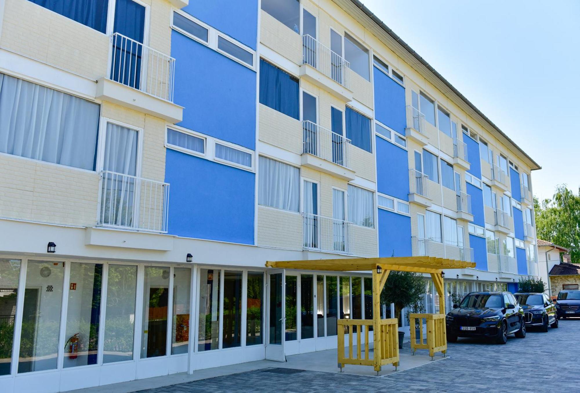 Zama Hotel Zamárdi Exterior foto